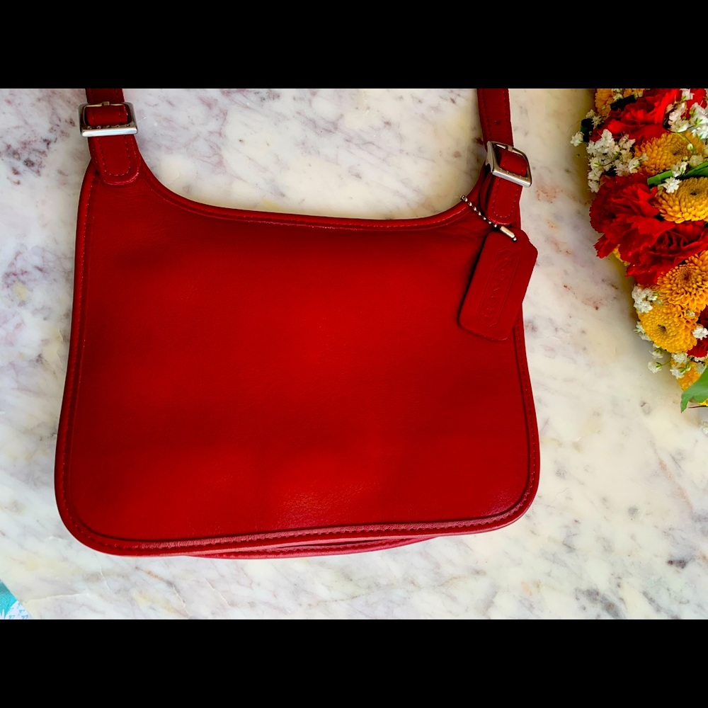Vintage Coach small red saddle bag.